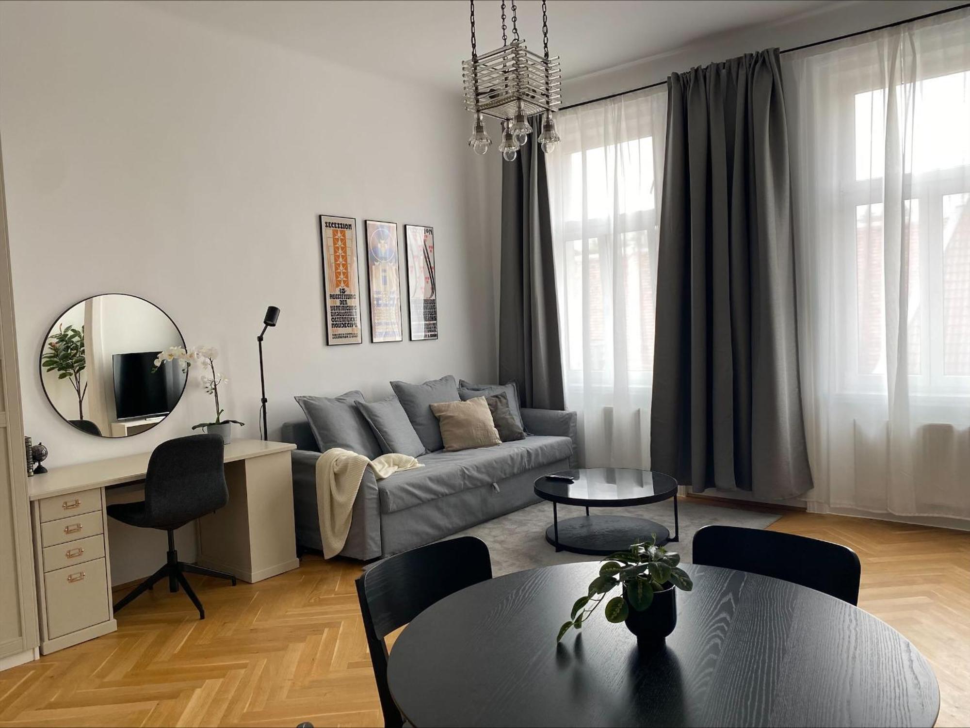 Cosy Apartment In Mariahilf Close To Citycenter Viena Exterior foto